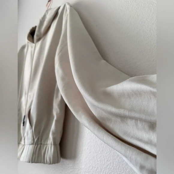 WHO WHAT WEAR Women's Hooded Sweatshirt Cream Size Small - Picture 5 of 15